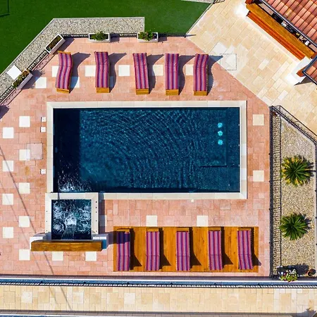 Villa Frenky *